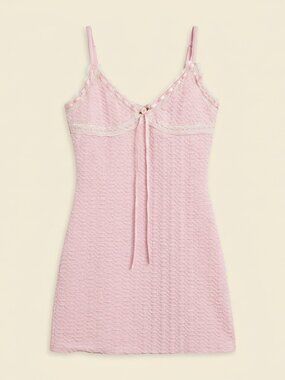 🌺Cute Pink Textured Slip Dress with Lace Trim🌺